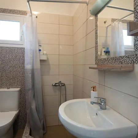 Apartamento ,3km From *