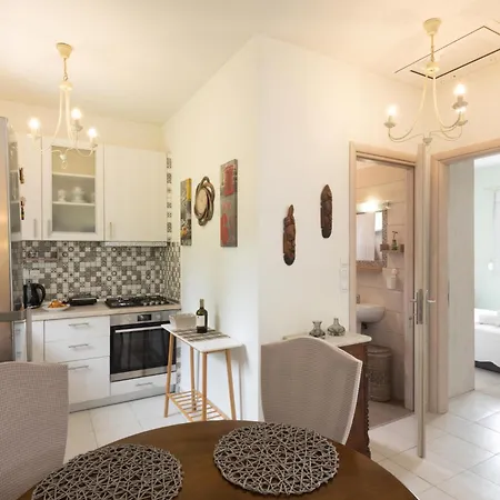 Apartamento ,3km From *